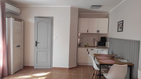 Silence Apartmanház37