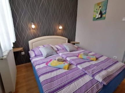 Zöld Béka Kölcsey I. Apartman