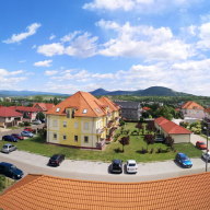 Orsika HillTop Apartman