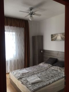 Luna Home Apartman19