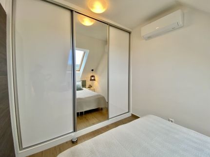 Hello 3B Apartman21