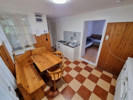 Hortenzia Apartmanház5