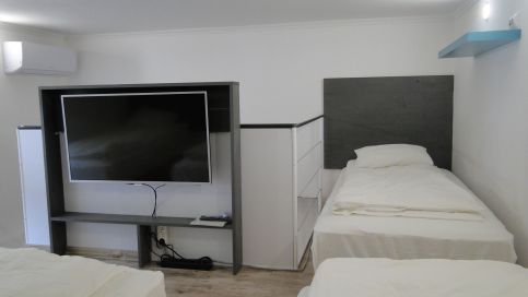 Laza Apartman26