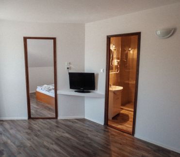 Megnyugtat-lak Apartmanház12