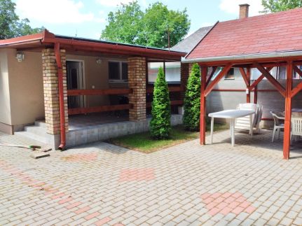 Bátor Apartman10