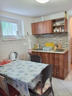Bátor Apartman1