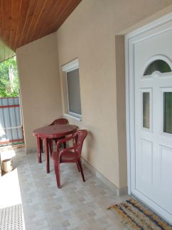 Bátor Apartman23