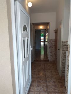 Bátor Apartman