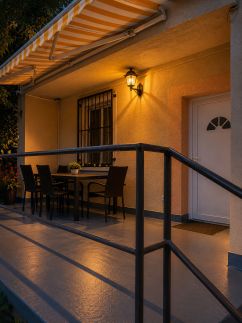 Diófa Apartman
