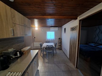 Könyök Kuckó Apartman8