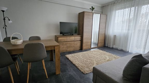 Oszkár Apartmanház