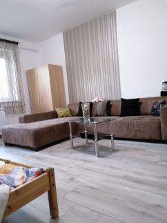 Hársfa Apartman17