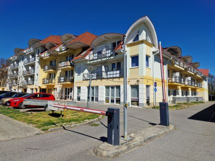 Fiore Apartman****18