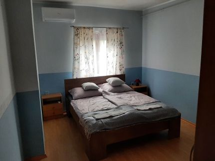 Á.D.PoolGarden Apartman17