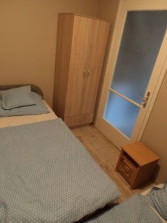 Éva Apartman9