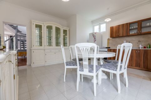 Compass Apartmanok I.19