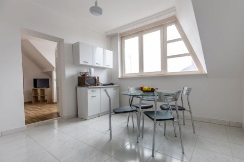 Compass Apartmanok I.21
