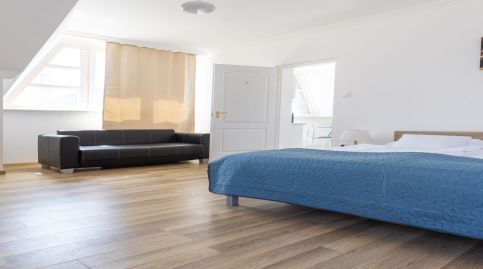 Compass Apartmanok I.23