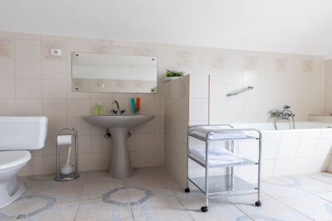 Compass Apartmanok I.24