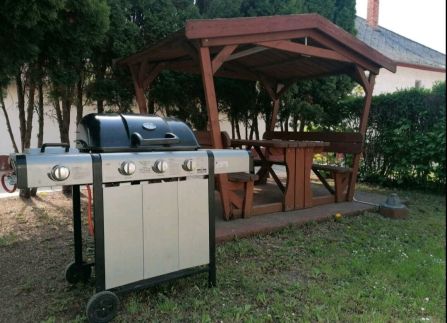 Compass Apartmanok I.1