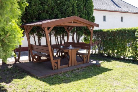 Compass Apartmanok I.34
