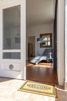 Compass Apartmanok I.6