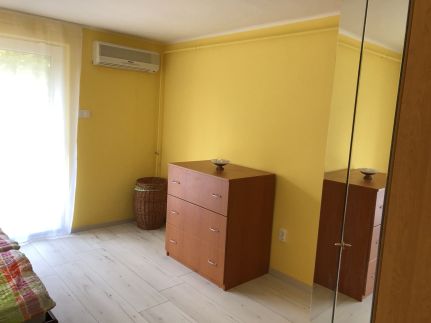 Partközeli Ház8