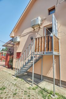 Borsos Apartmanház6