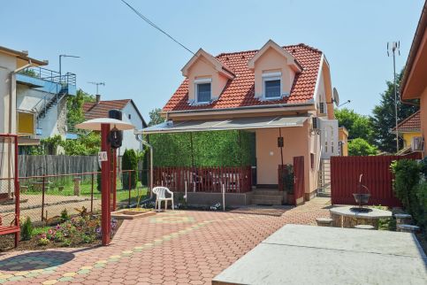 Borsos Apartmanház7