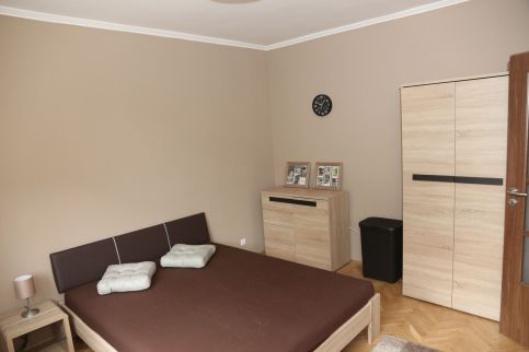 City Center Apartman8