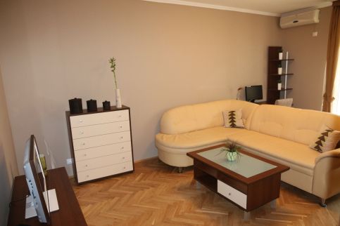 City Center Apartman9