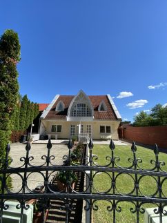 Aranypart 4 Apartman1