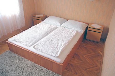 Mater Apartmanház12