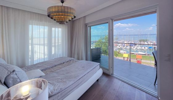 Admiral Panorama Suite Apartman