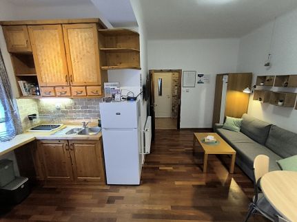 Bartók Béla Apartman8