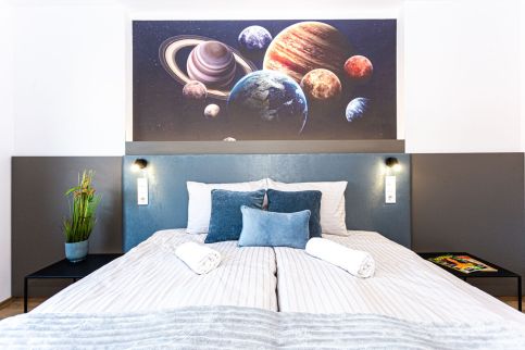 R73 Residences Apartman83
