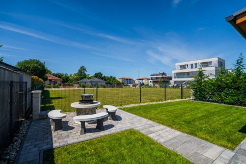 Roni Apartmanok24