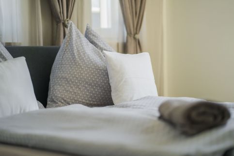 Roni Apartmanok28
