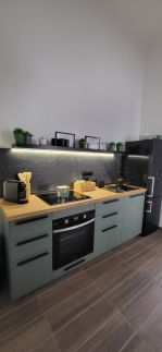 Downtown's Diamond Apartman10