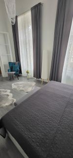 Downtown's Diamond Apartman13