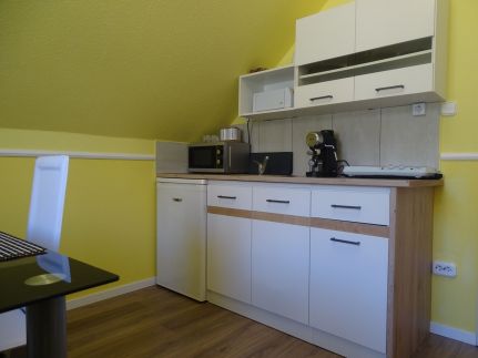 Hanna-Bella Apartman10