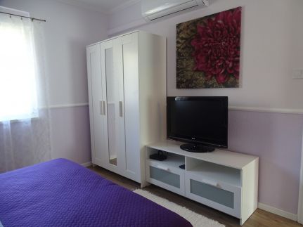 Hanna-Bella Apartman19