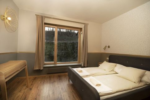 Malomkert Bagolyvár2