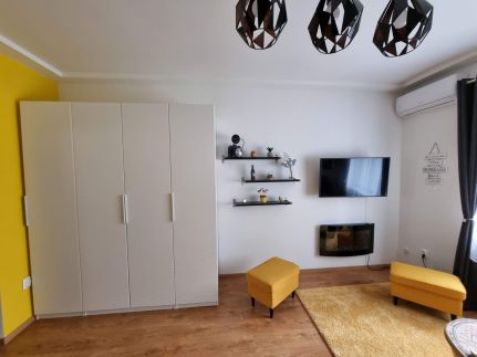 Flóra Apartman2