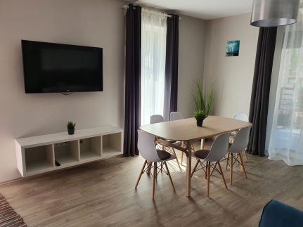 White Grey House Apartman2
