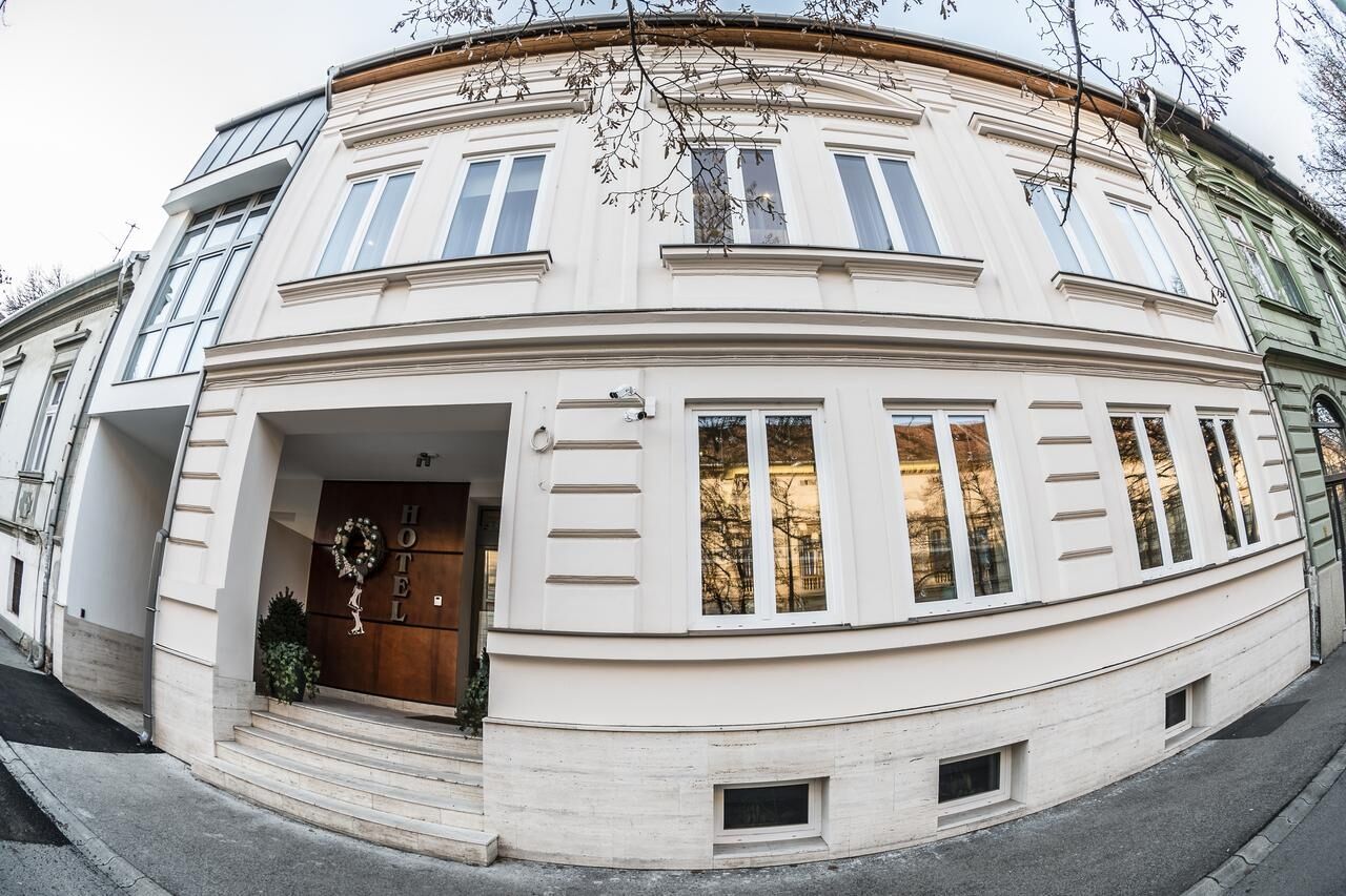 Ankavi Hotel – Szeged fotó 1