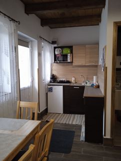 Lilla Apartmanházak6