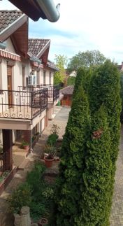 Mediterrán Apartman és Vendégház1