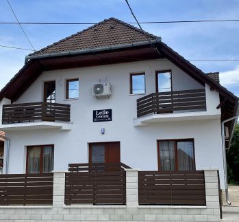 Lelle Centrál Apartman24