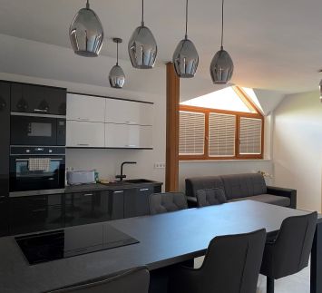 Lelle Centrál Apartman5